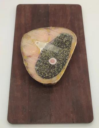 Фото Стейк дикого осётра икряной