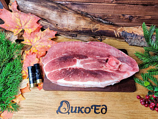 Стейк из окорока кабана на кости