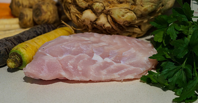 Превью Стейк из мяса крокодила