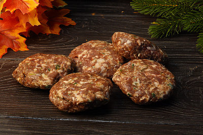 Превью Рубленные котлеты из косули